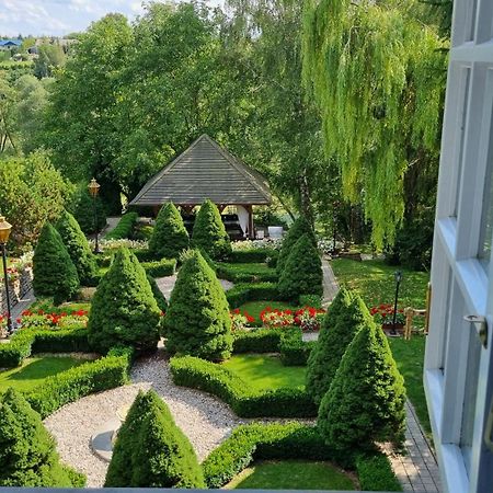 Dwor Anna Bed & Breakfast Ciecierzyn Dış mekan fotoğraf