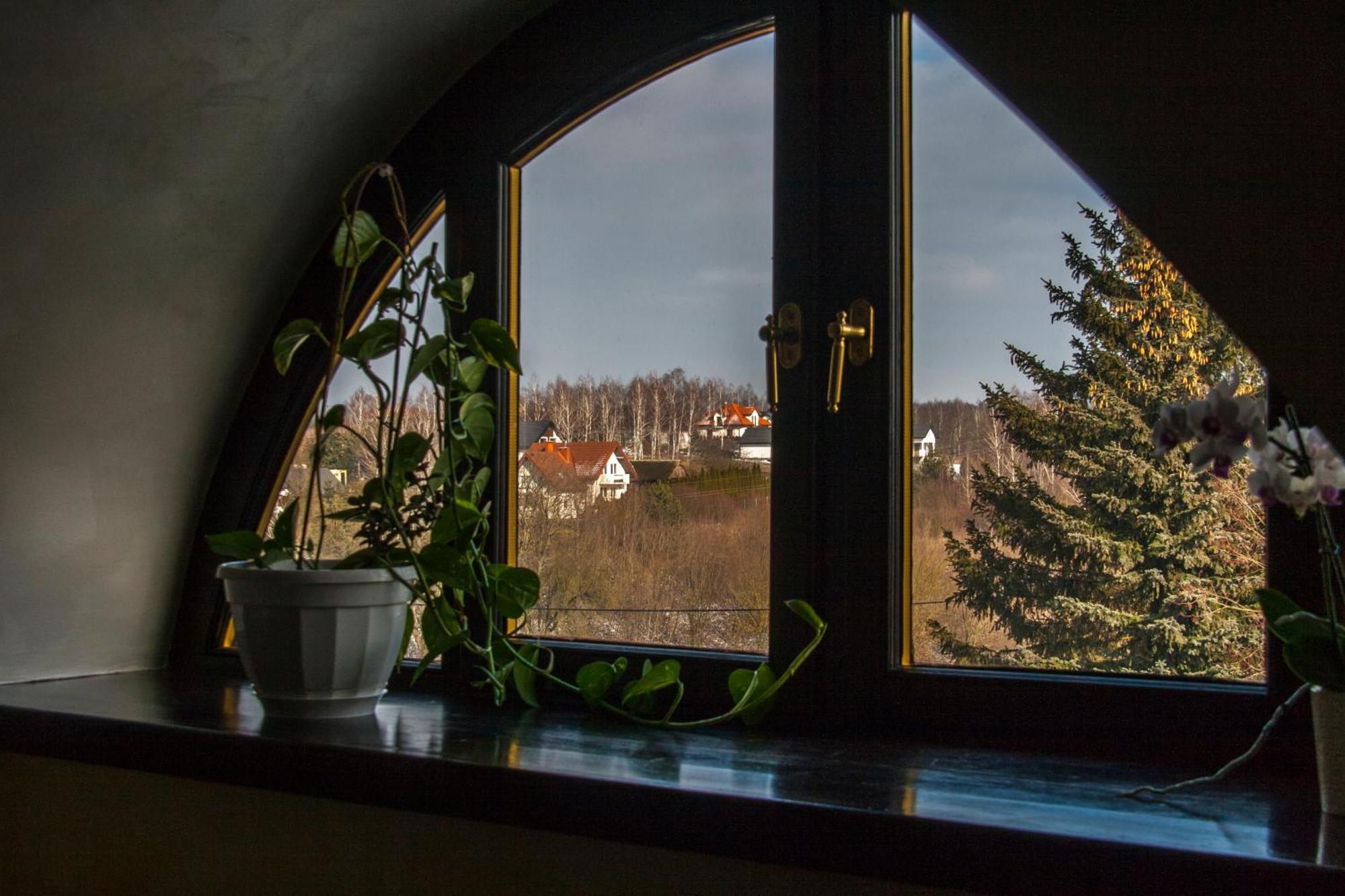 Dwor Anna Bed & Breakfast Ciecierzyn Oda fotoğraf