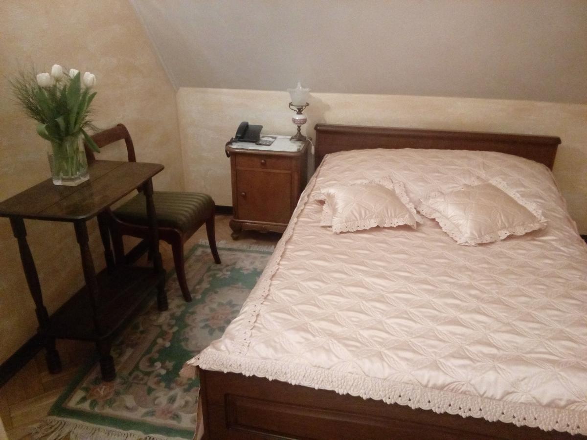 Dwor Anna Bed & Breakfast Ciecierzyn Dış mekan fotoğraf