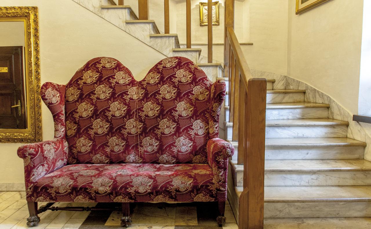 Dwor Anna Bed & Breakfast Ciecierzyn Dış mekan fotoğraf